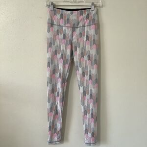 Victoria's Secret Victoria Sport Tight Fit Sporty Multicolor Workout Leggings XS